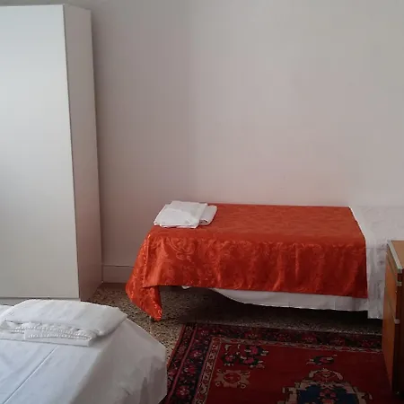 בית הארחה Venice Bella מסטרה