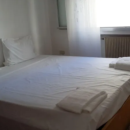 בית הארחה Venice Bella 3*